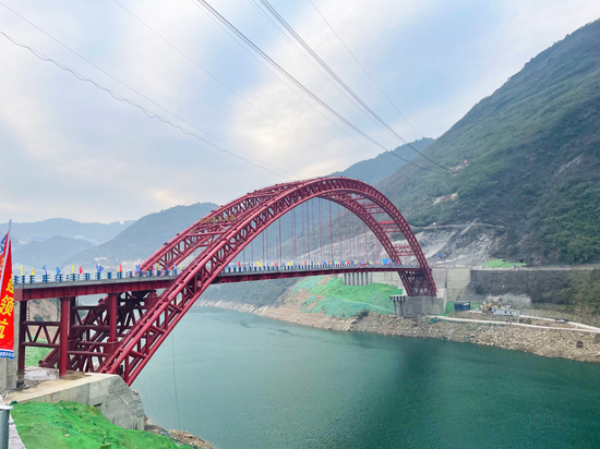 白馬大橋照片.jpg